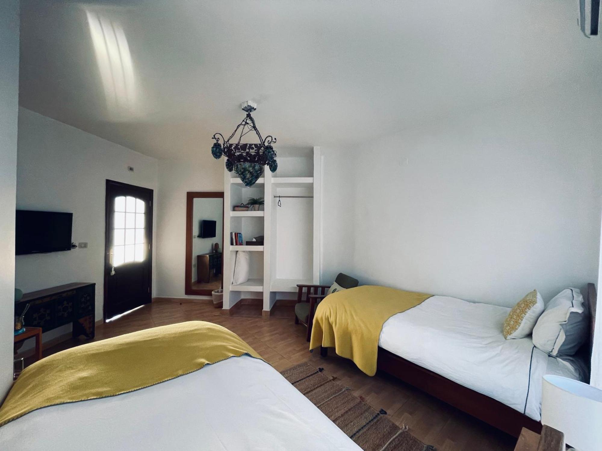 The Precious Guesthouse Sweimeh Zewnętrze zdjęcie
